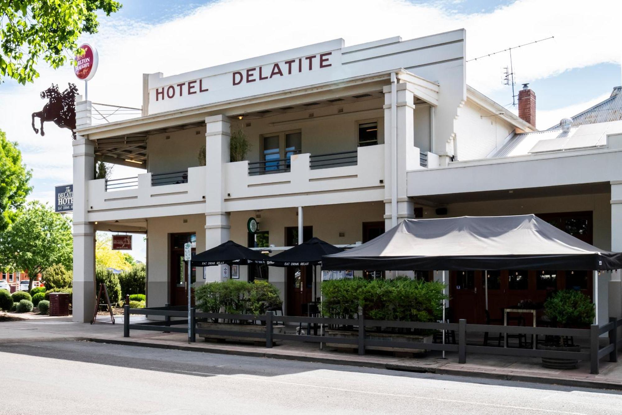 Delatite Hotel Менсфілд Екстер'єр фото
